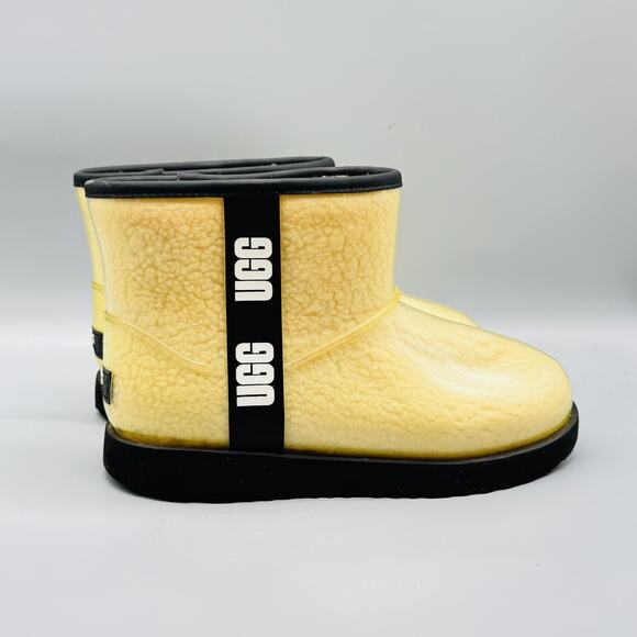 UGG Boots Womens 7 Yellow Beige Classic Clear Mini Ankle Shearling Waterproof - Picture 1 of 12